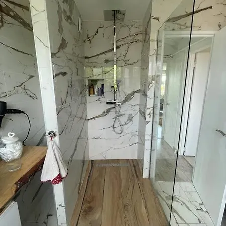 Caracas, Avec Balcon Reims